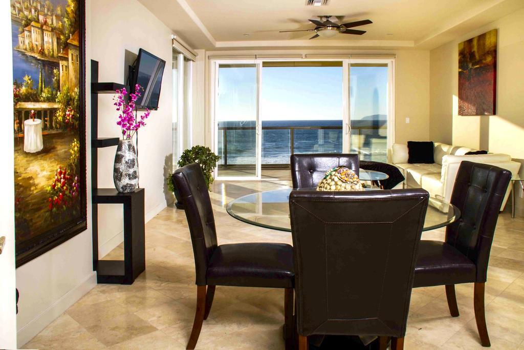 Playa Bonita Luxury Suites 로사리토 객실 사진